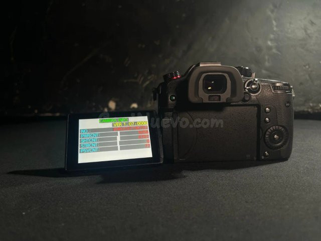 Cámara Mirrorless Panasonic Lumix GH5 II en Alquiler en Barcelona - foto 3