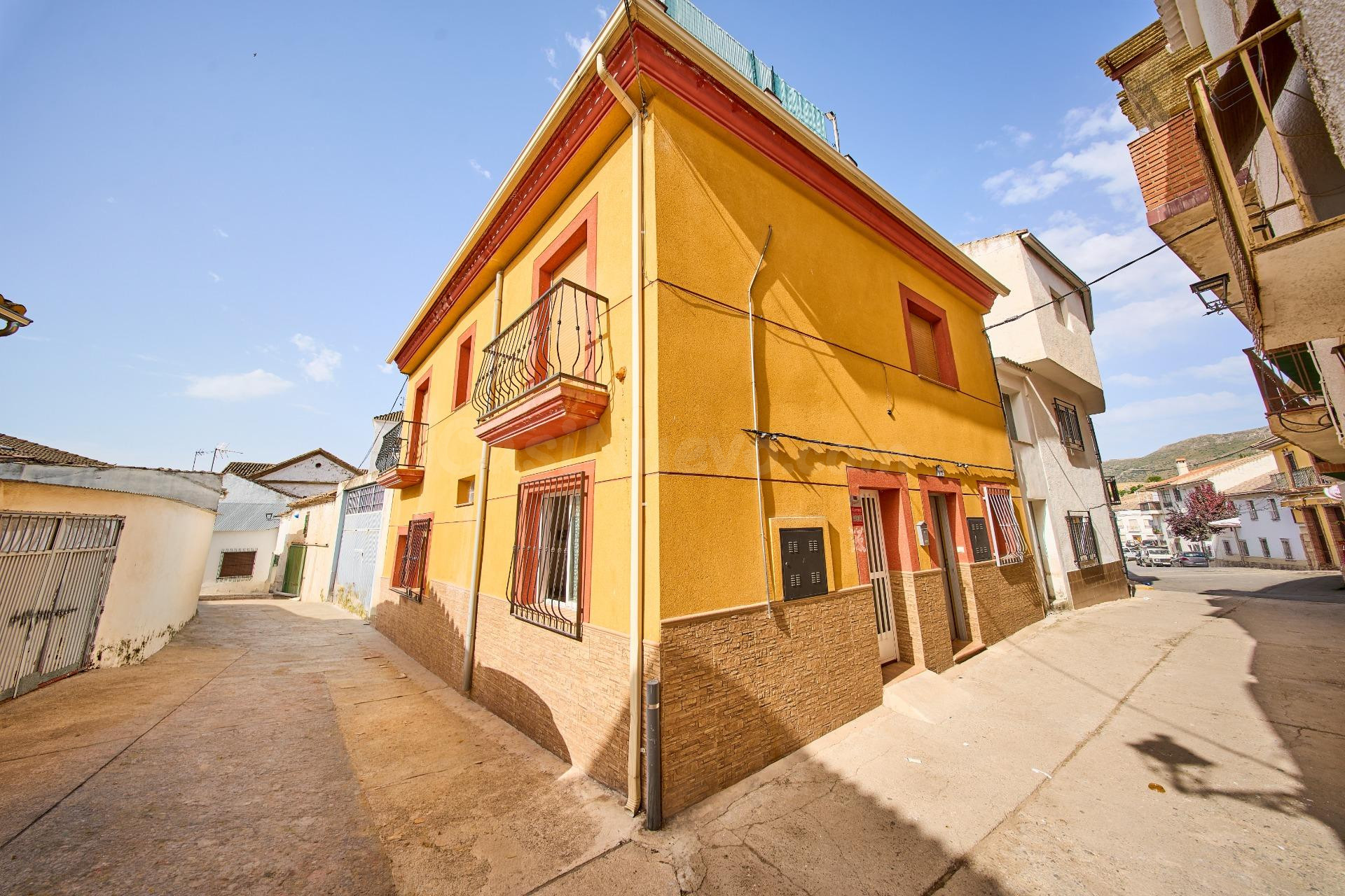 Casa Montillana en Esquina