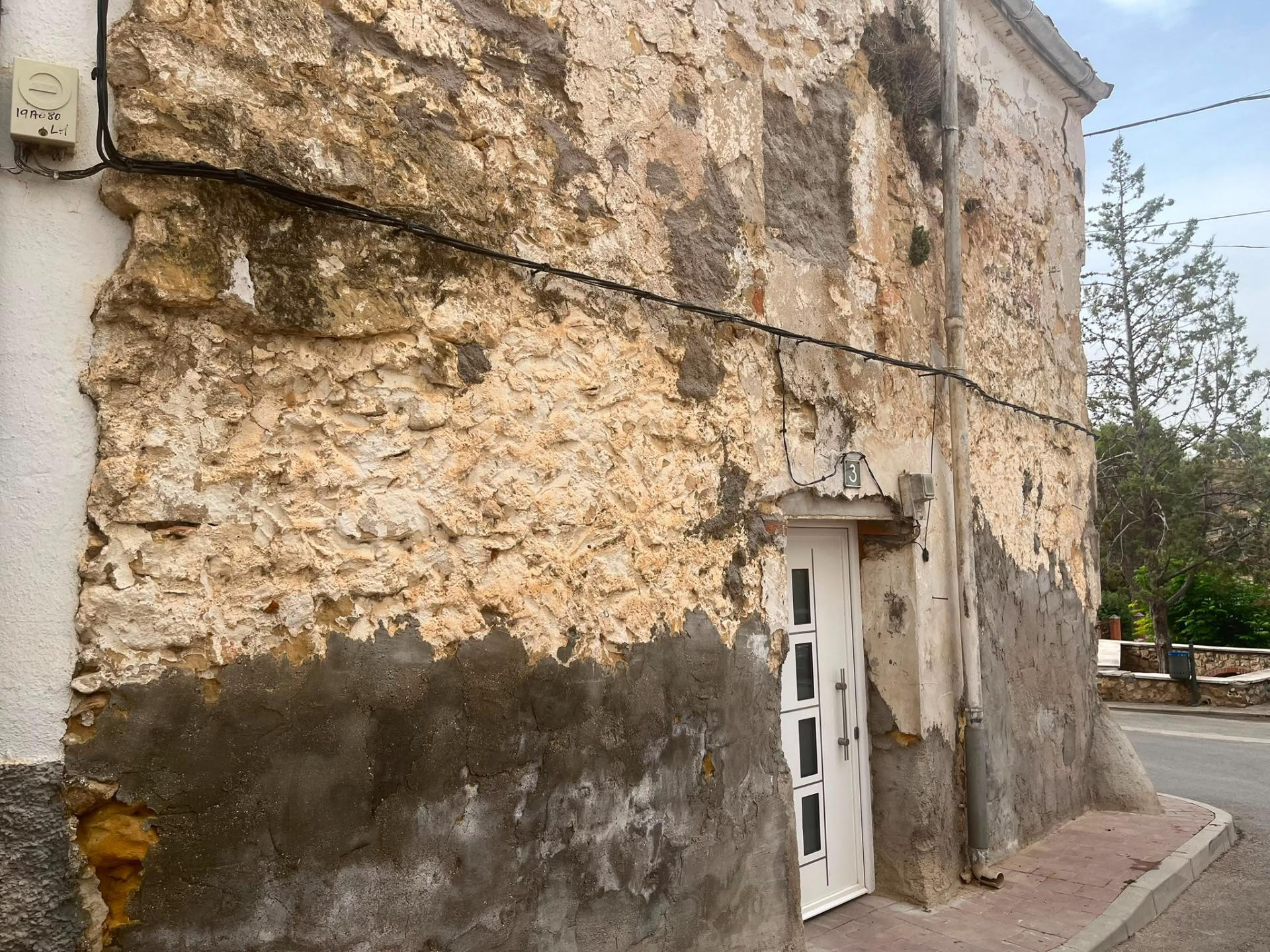 Encantadora casa de pueblo con fachada de piedra en Buendía, - foto 3