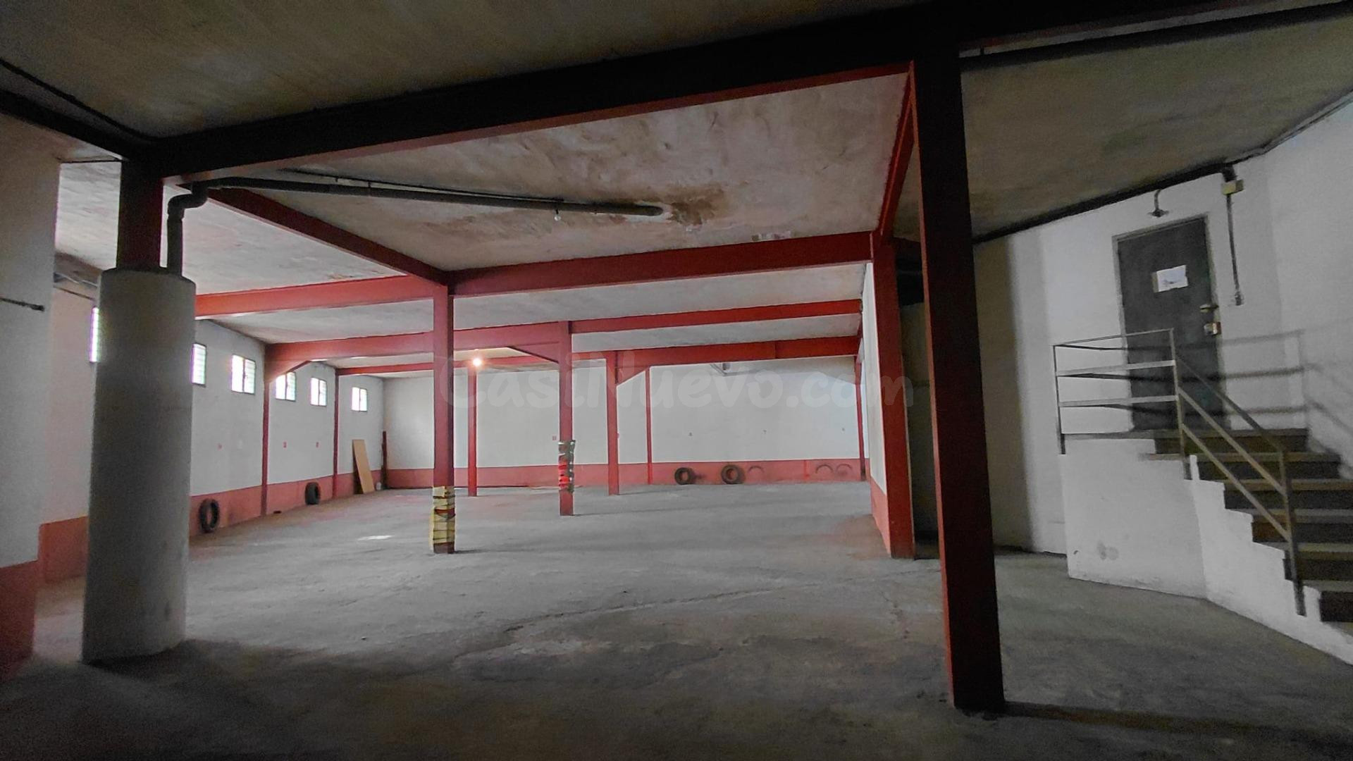 Oportunidad de Inversión: en VENTA Local (407 m2) en el Casc - foto 2