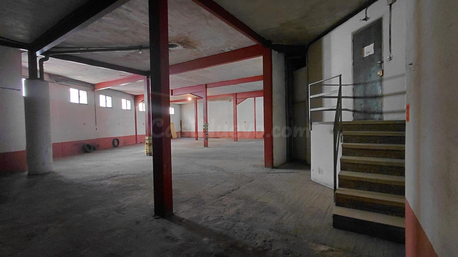 Oportunidad de Inversión: en VENTA Local (407 m2) en el Casc - foto 3
