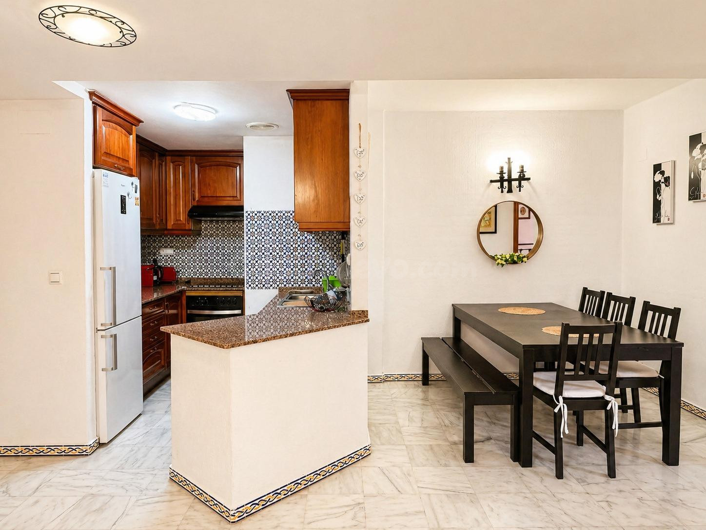 Apartamento exclusivo en Atalaya II a 100m de la playa de Los Locos - foto 3