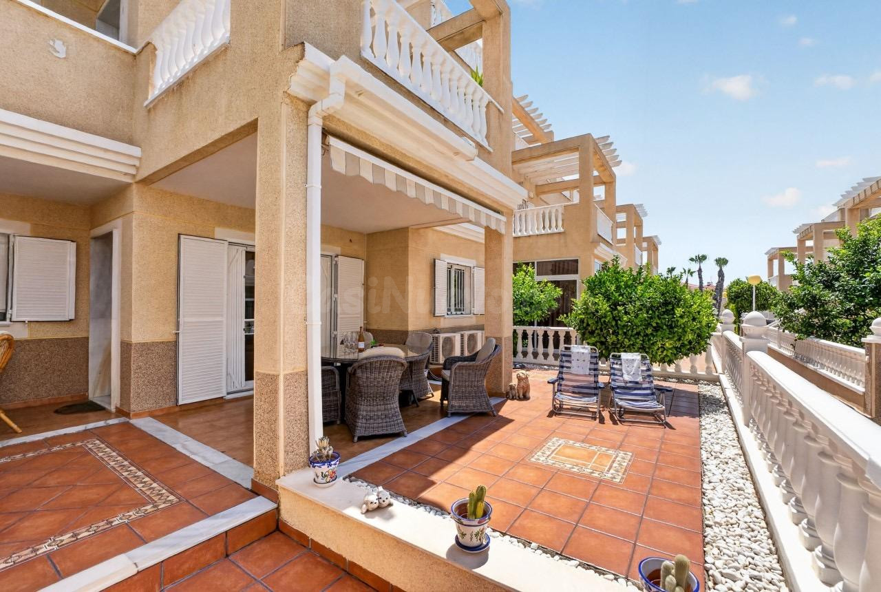 Exclusivo Apartamento con Gran Jardín Privado y Piscina Reso - foto 5
