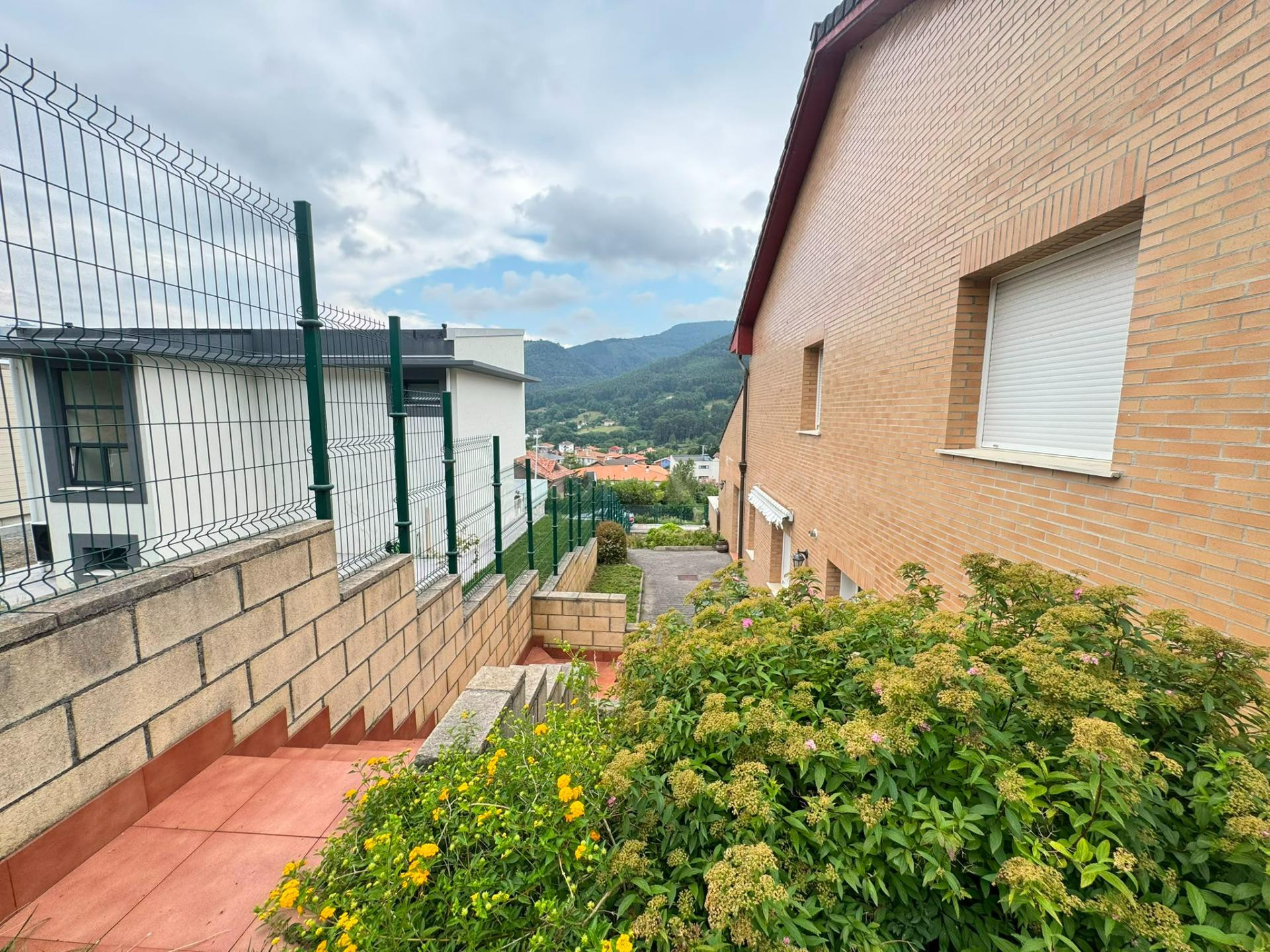 CASA O CHALET INDEPENDIENTE EN VENTA EN LAURETA - foto 5