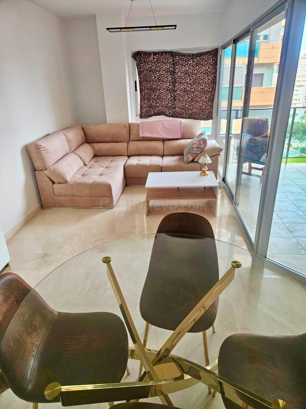 Piso en venta en Villajoyosa - foto 4