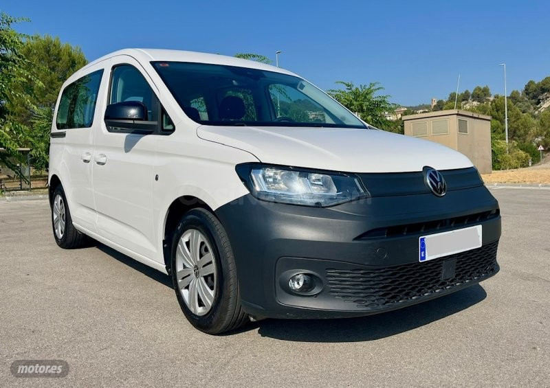 Volkswagen Caddy 2.0 TDI 4Motion - 5 plazas en Sant Vicenç de Castellet