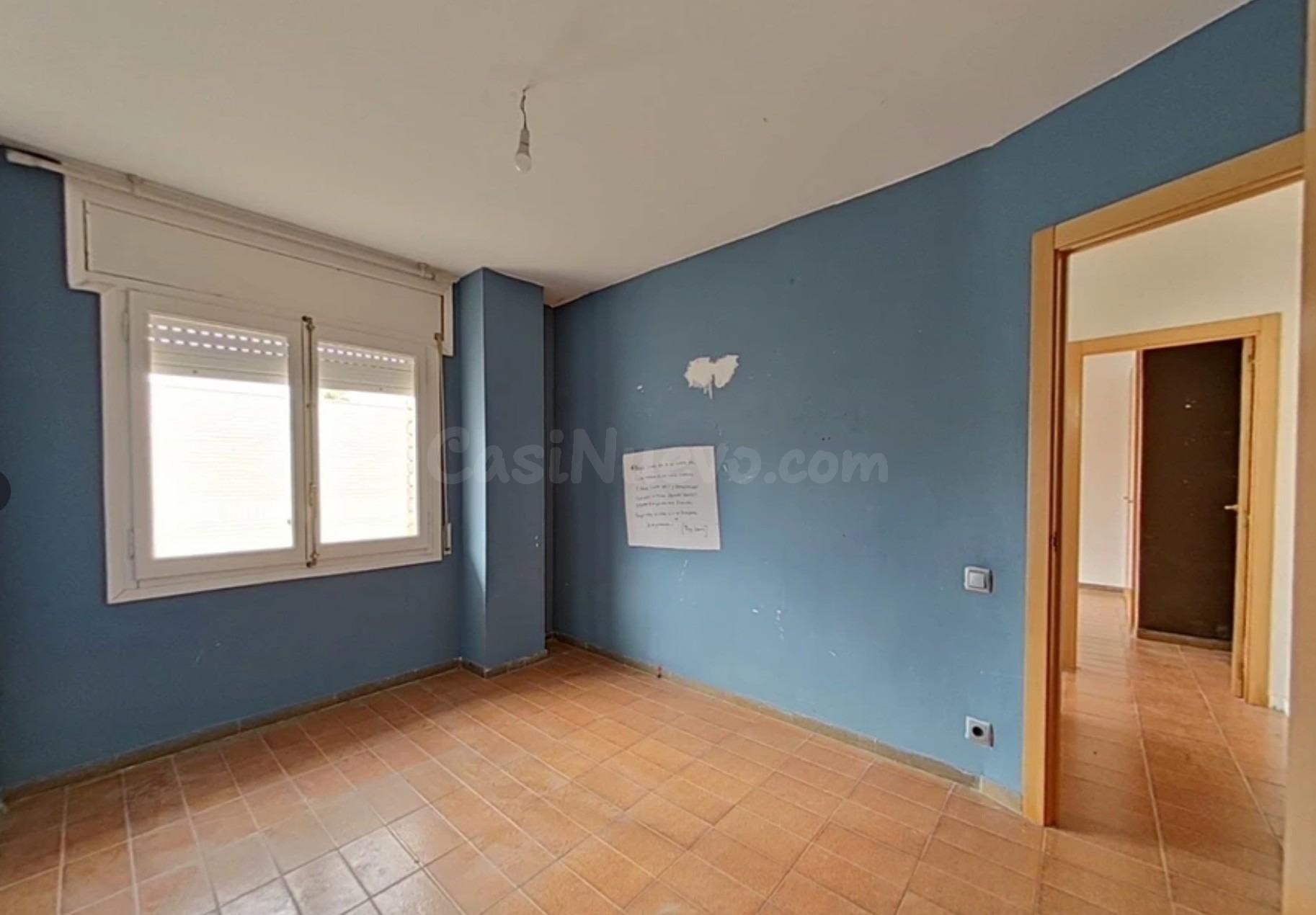 Piso en venta en plaza Narcis Monturiol - foto 5