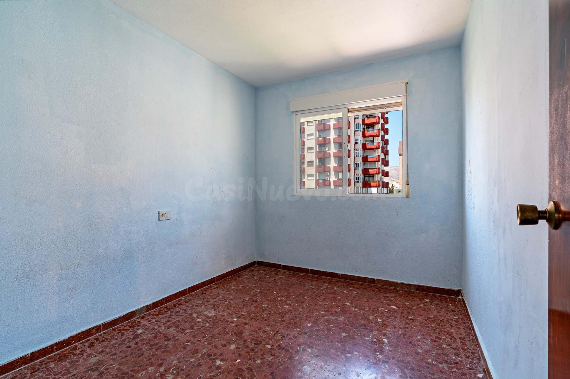 AGUADULCE SUR, TRES DORMITORIOS, DOS BAÑOS, TERRAZA AL SUR Y - foto 5