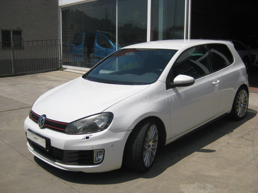 VOLKSWAGEN GOLF - foto 4