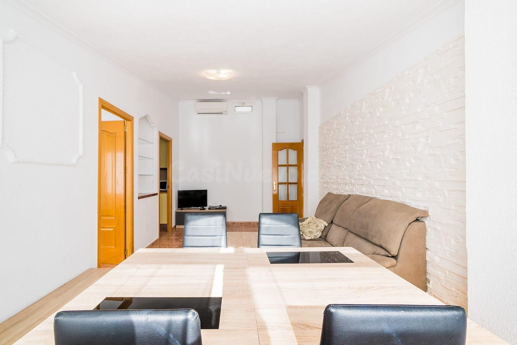 Apartamento Reformado con Piscina y Terraza Soleada | A 600  - foto 4