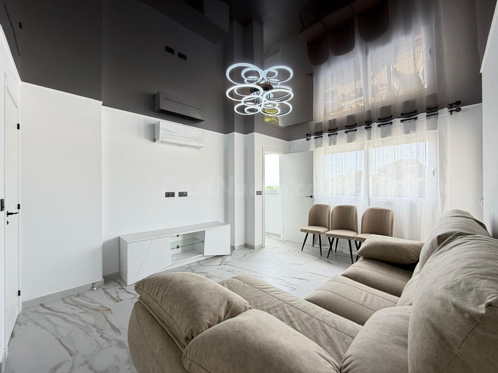 APARTAMENTO CON VISTAS AL MAR Y APARCAMENTO PRIVADO EN LA ZE - foto 5