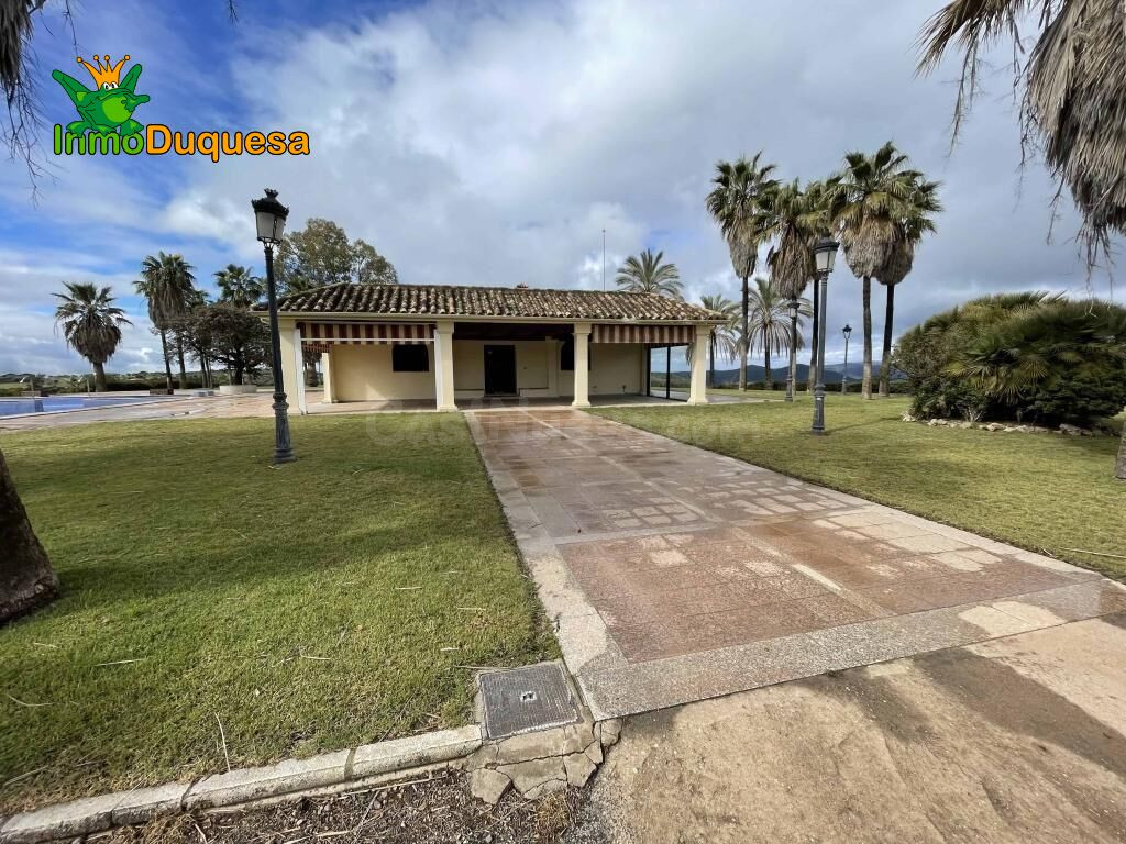Finca CINEGÉTICA en Córdoba con más de 1.300 hectáreas reple