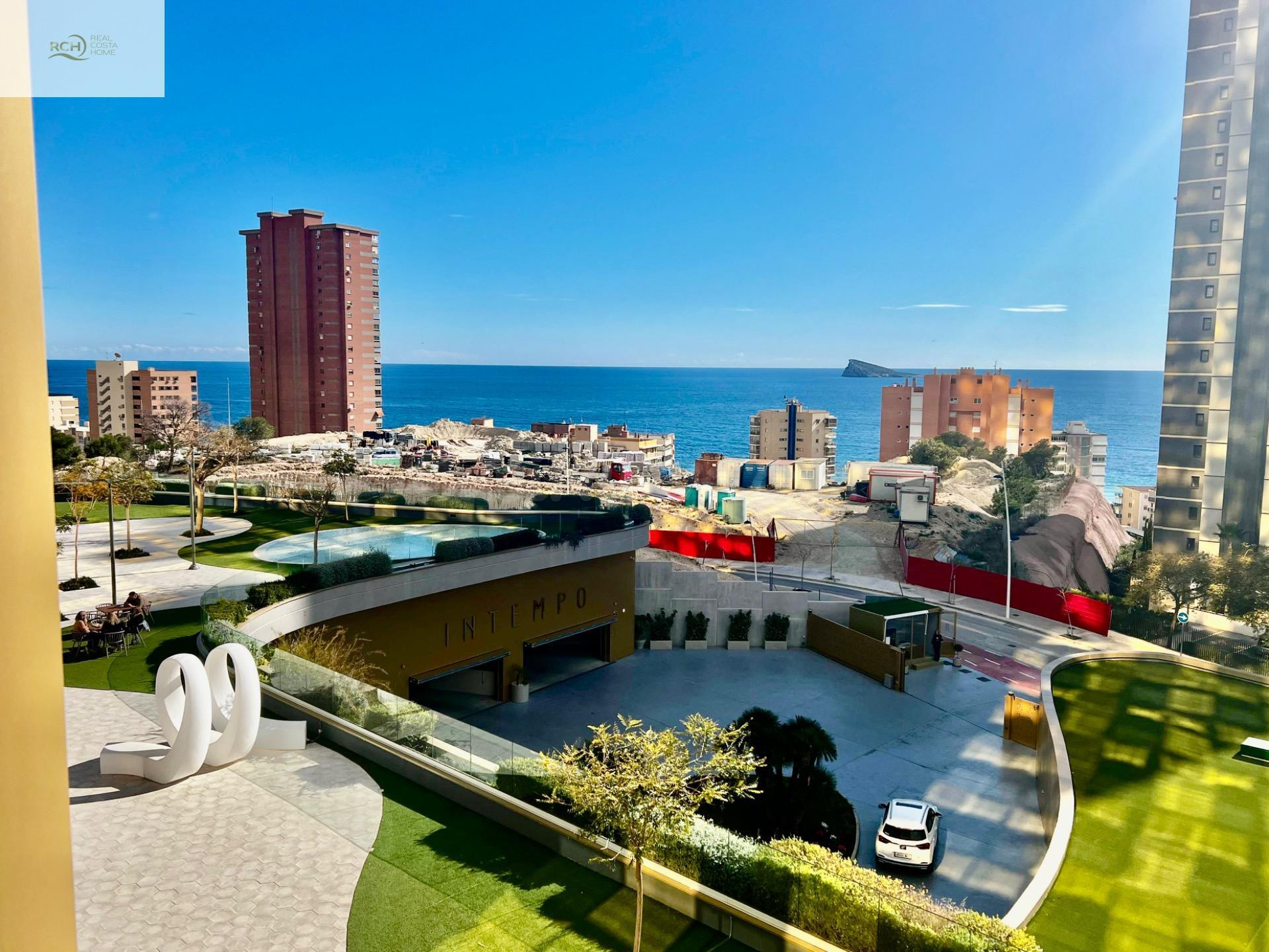 SE ALQUILA MODERNO APARTAMENTO EN BENIDORM INTEMPO - foto 3