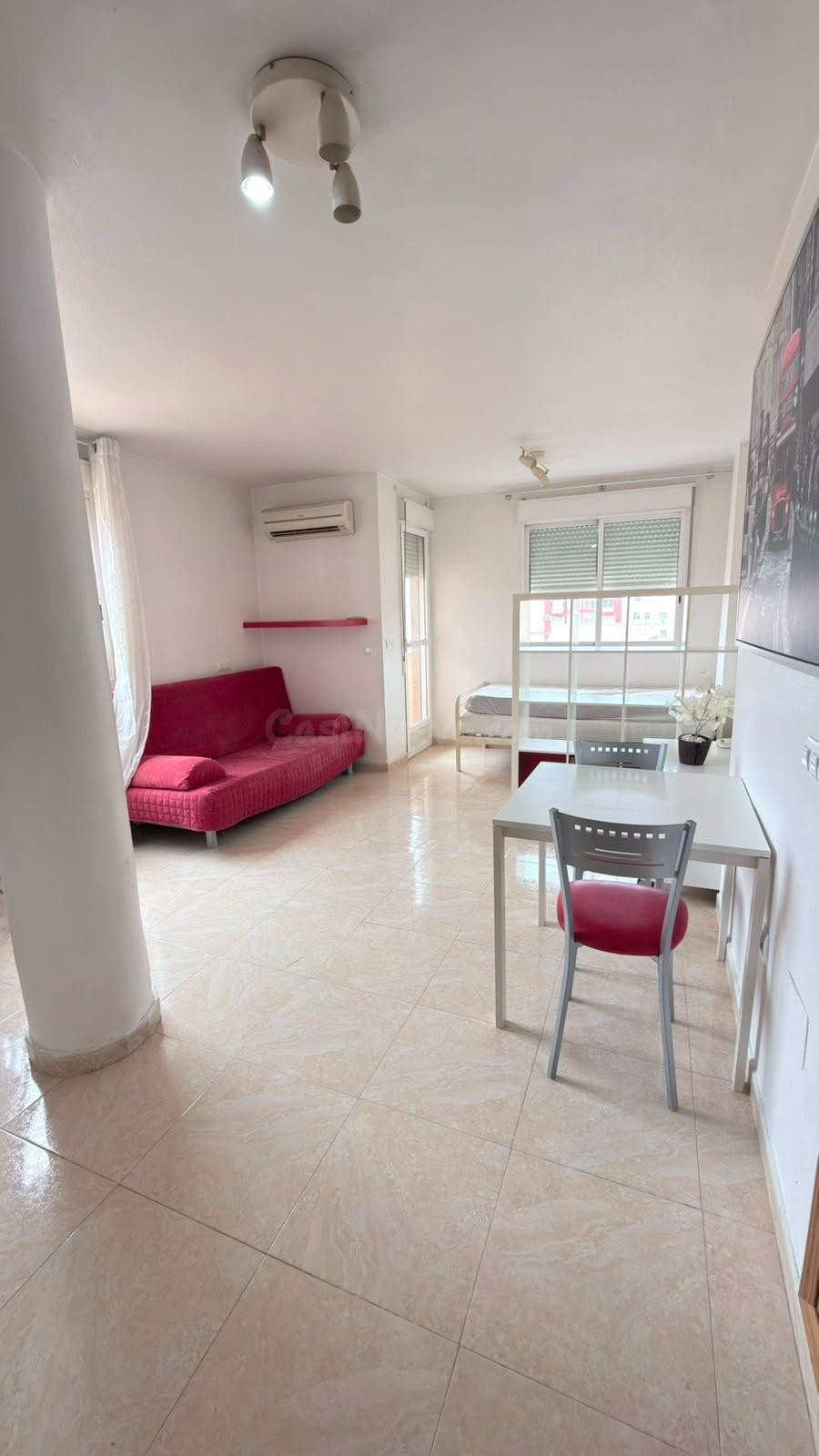 Estudio con piscina junto a La Arrixaca | Ideal para inverti - foto 2