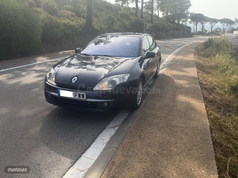 Renault Laguna 2.0 dCi fiable en Aiguablava