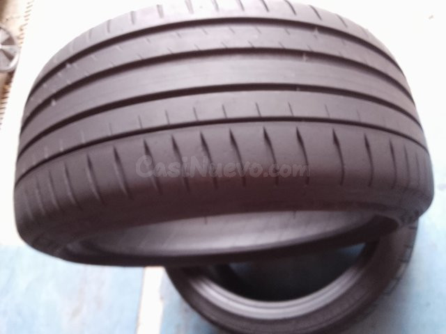Neumáticos Michelin 225/40 R18 92Y segunda mano