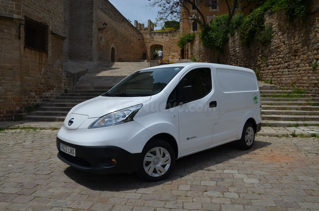 Nissan e-NV200 40kWh  FURGÓN PROFESIONAL ../100% ELÉCTRICO .