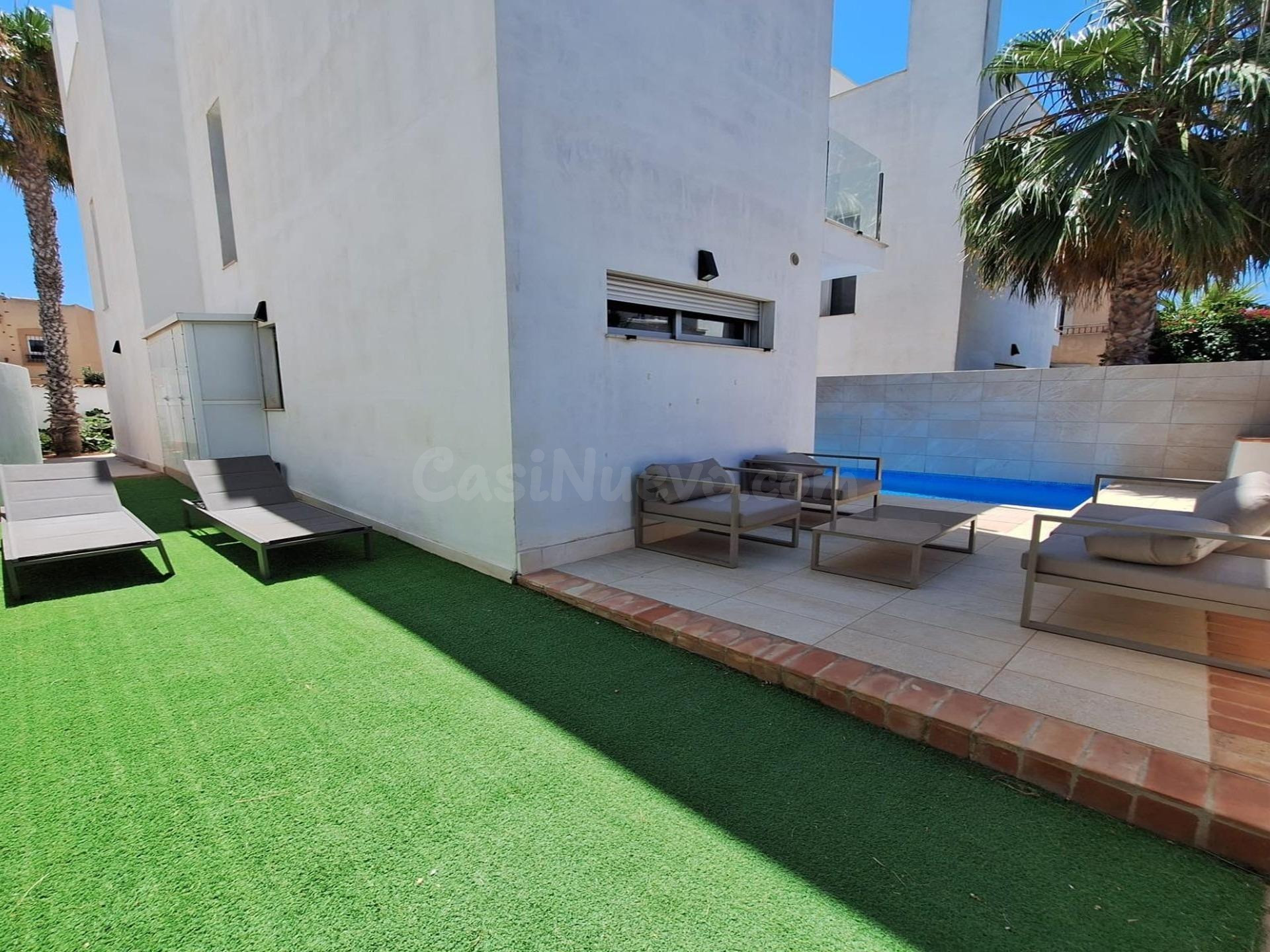 Villa moderna en Los Frutales (aprox. 124 m2 + terrazas) con - foto 3