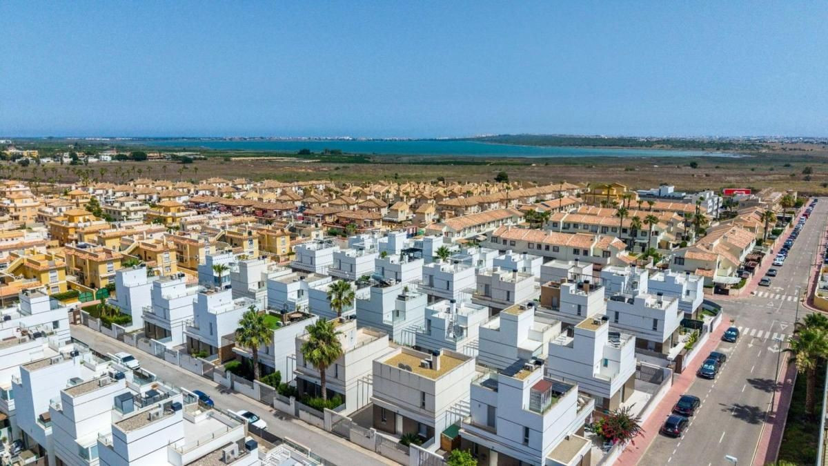 Casa 3 habitaciones 110m² en venta - Lo Marabú - foto 3