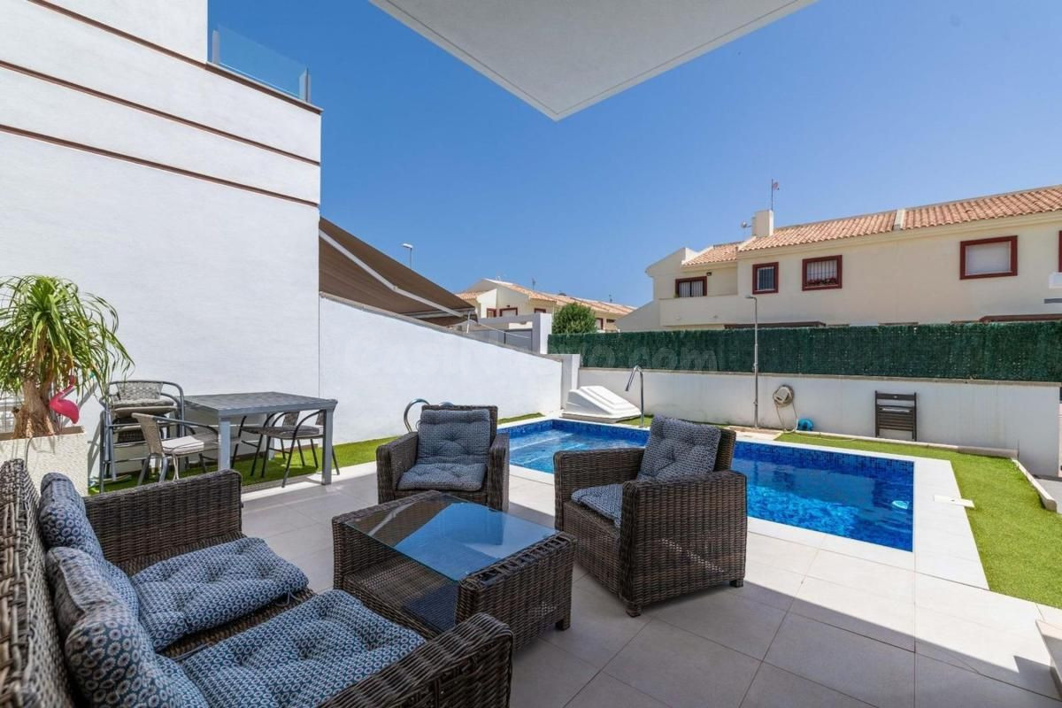 Casa 3 habitaciones 110m² en venta - Lo Marabú - foto 4