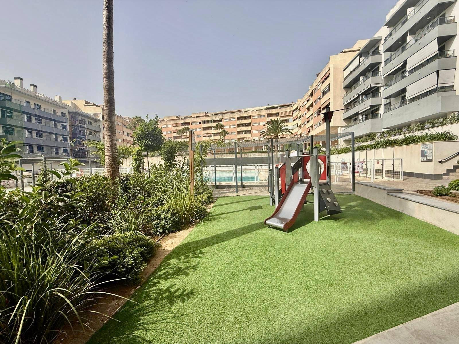 Alquiler de apartamento de 1 dormitorio en Las Lagunas de Mi - foto 2
