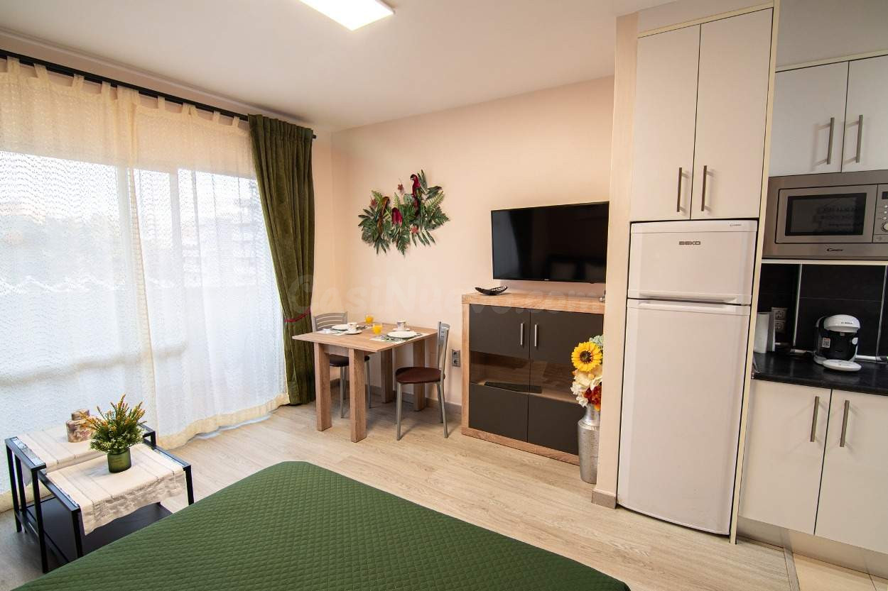 Estudio reformado con licencia turística en Benal Beach, pri - foto 4