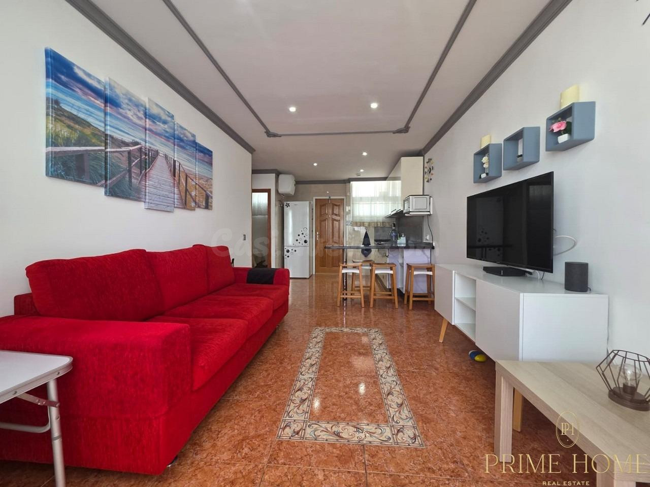Apartamento en San Bartolomé de Tirajana (Playa del inglés) - foto 4