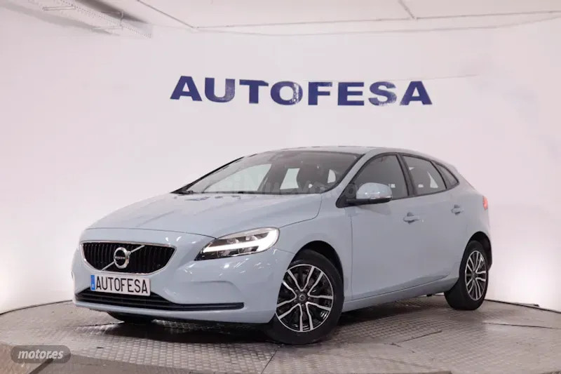 Volvo V 40