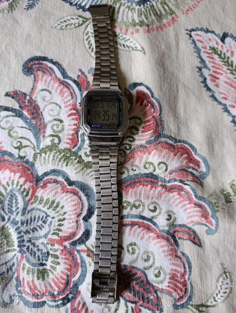 Reloj Digital Casio Illuminator Acero Inoxidable - foto 2