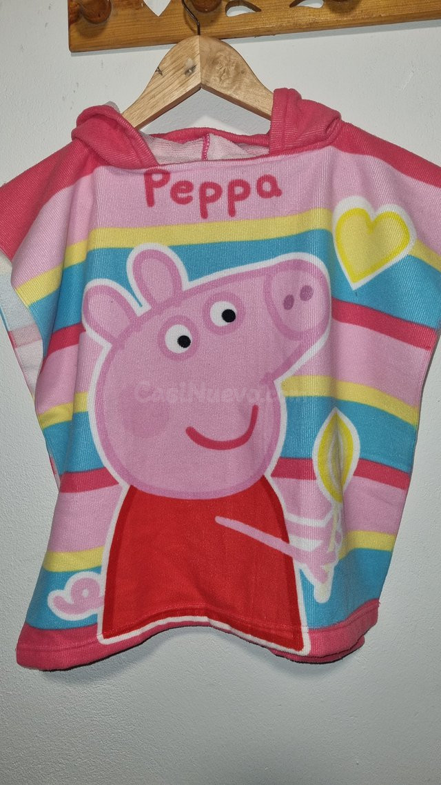 Poncho infantil Peppa Pig para playa en Gijón - foto 2