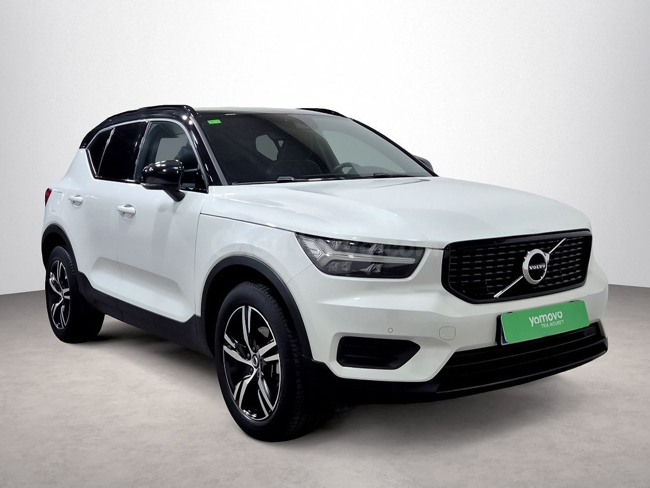 Volvo XC40 1.5 T3 R-DESIGN 5P