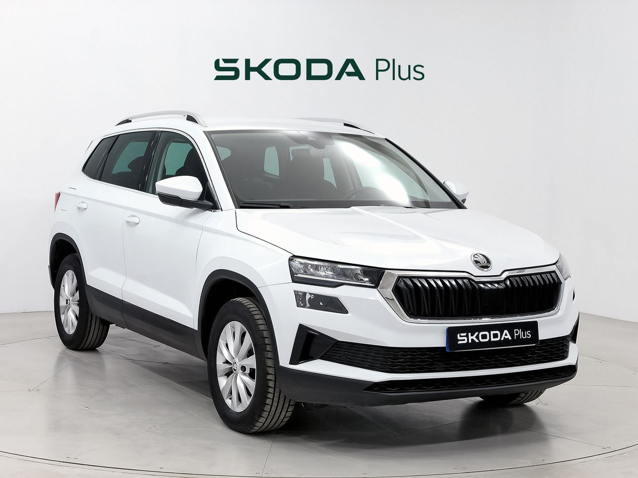 Skoda Karoq Selection 1,0 TSI 81 kW (110 CV) Manual 6 vel.