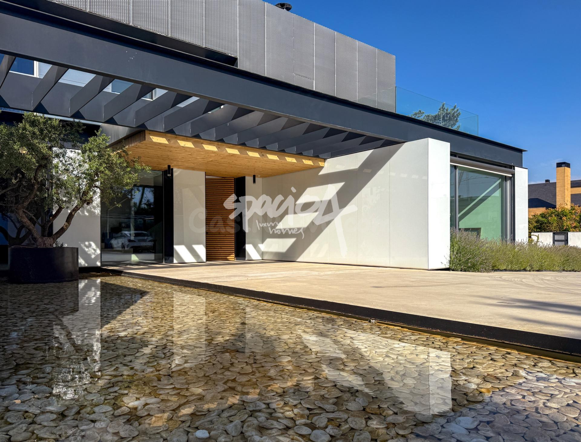 Chalet de lujo en venta en La Finca, Pozuelo de Alarcón - foto 2