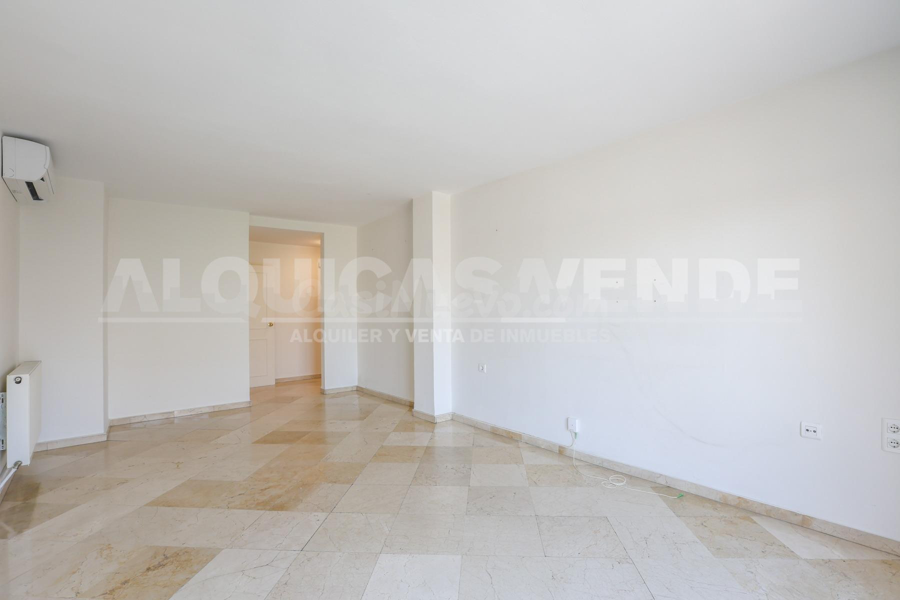 Casco Historico de Sevilla. Excelente vivienda con calidades de lujo. Garaje y Trastero - foto 5
