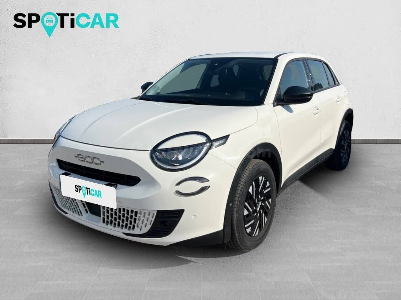 Fiat 600 600 MHEV 1.2 74kW (100CV) DDCT -