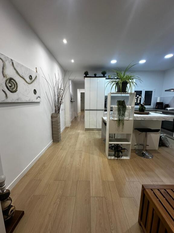 Alquiler de habitación en piso reformado de 89 m2 | 3 dormit - foto 3