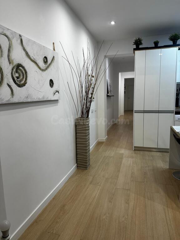 Alquiler de habitación en piso reformado de 89 m2 | 3 dormit - foto 4