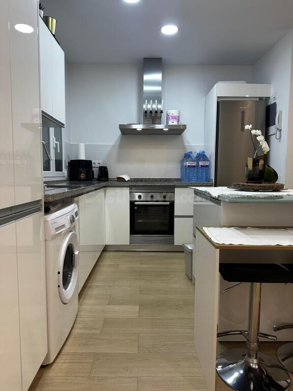Alquiler de habitación en piso reformado de 89 m2 | 3 dormit - foto 5
