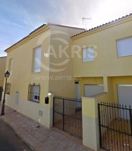 Chalet Independiente en Quintanar De La Orden - foto 2