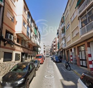 Piso en Santa Coloma de Gramenet - foto 2