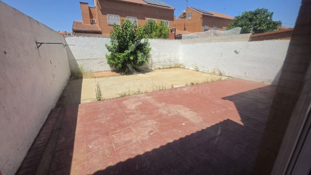 Chalet Pareado en Chozas De Canales - foto 5