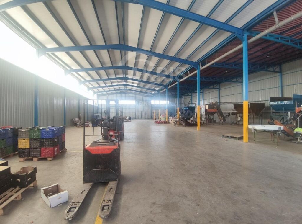 Nave Industrial en Villasequilla - foto 2