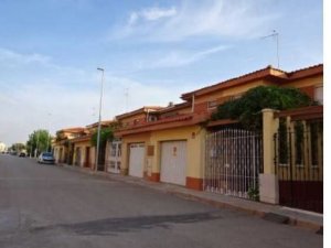 Chalet Independiente en Tomelloso - foto 2
