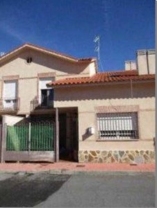 Chalet Independiente en Alcabon - foto 2