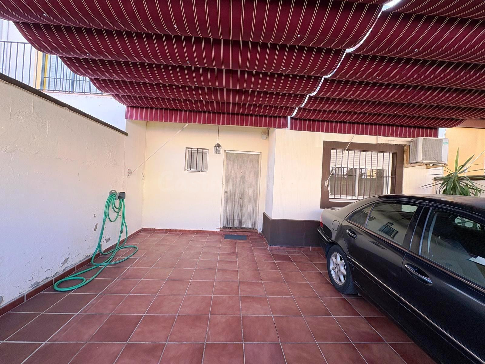 Casa adosada - Olivares - foto 2