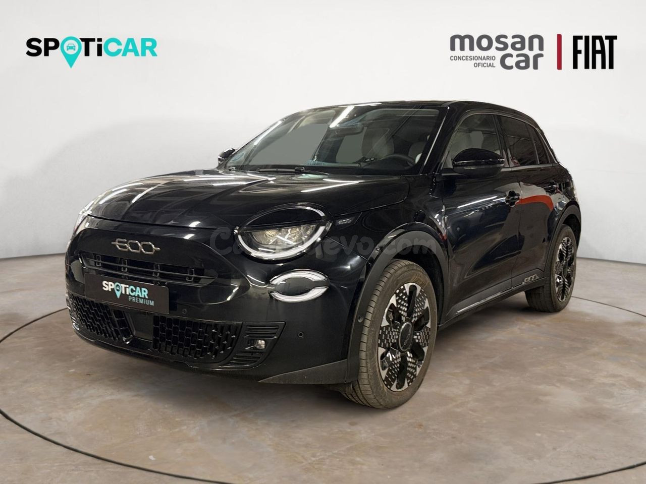 Fiat 600 600 1.2 MHEV 110 DCT LA PRIMA PORTON GPS LL18 RADAR AV AR+CAM KEYLESS Qi