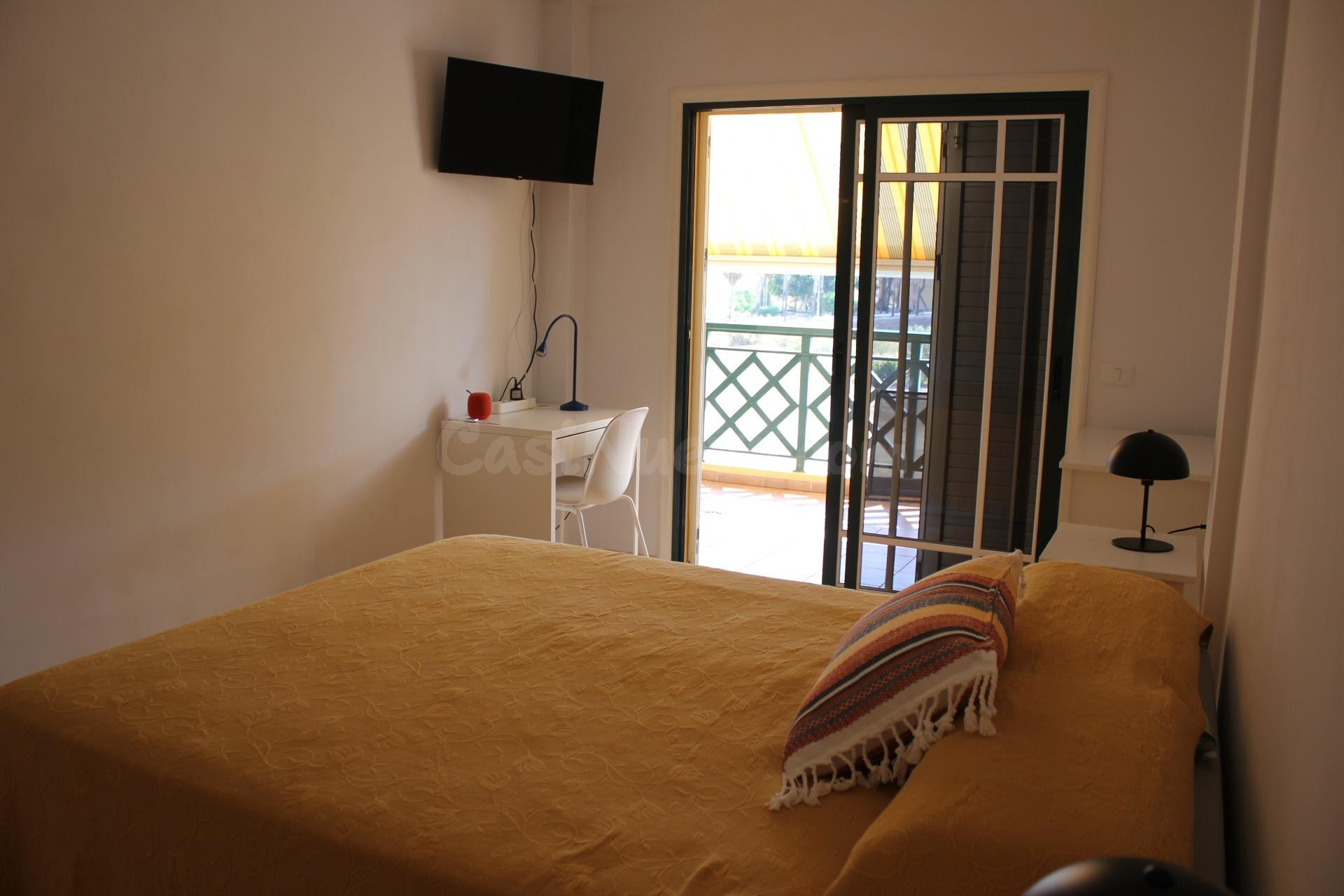 APARTAMENTO DE 1 DORMITORIO CON TERRAZA MUY CERCA DE LA PLAY - foto 5