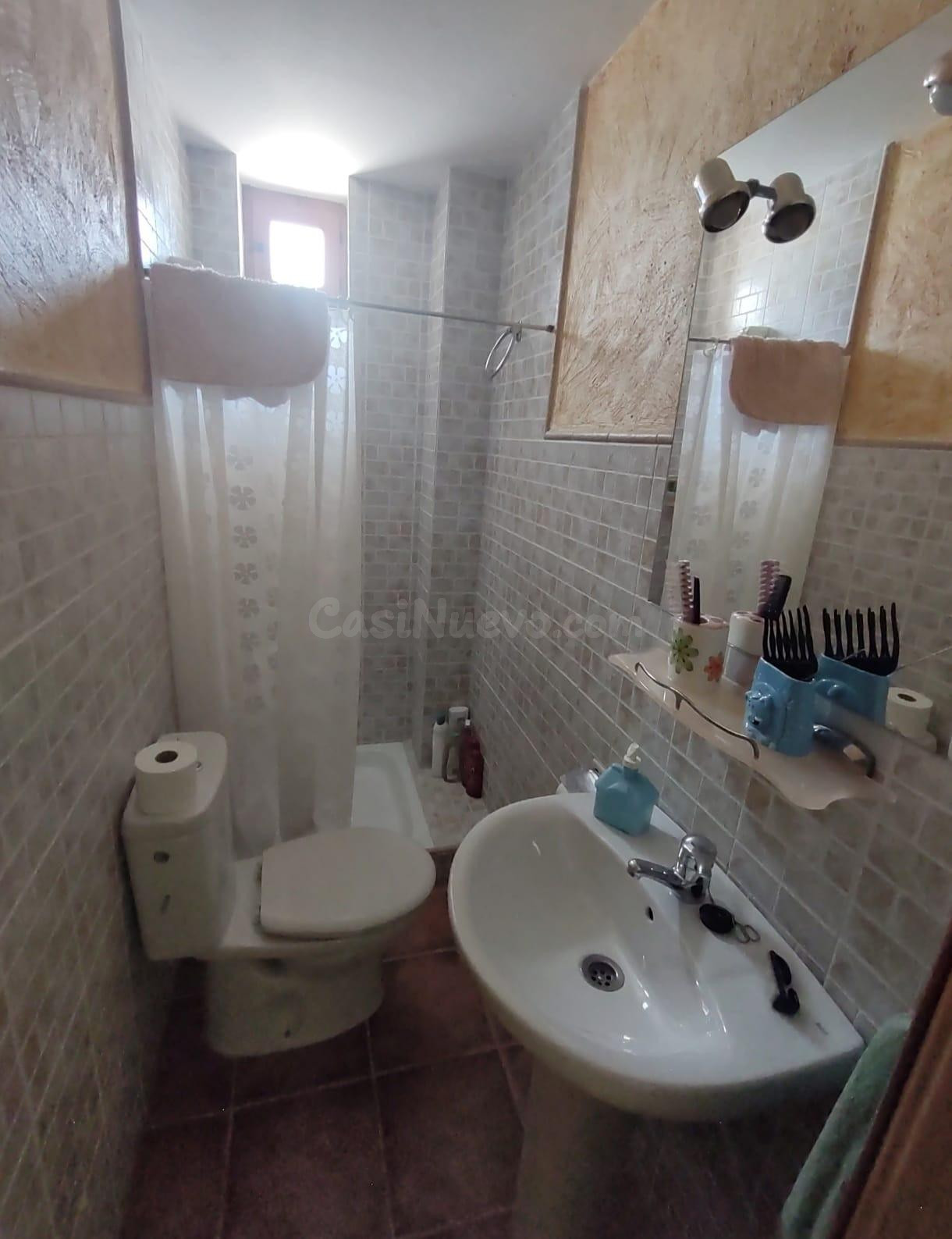 Preciosa Casa en Jayena lista para entrar a vivir - foto 4