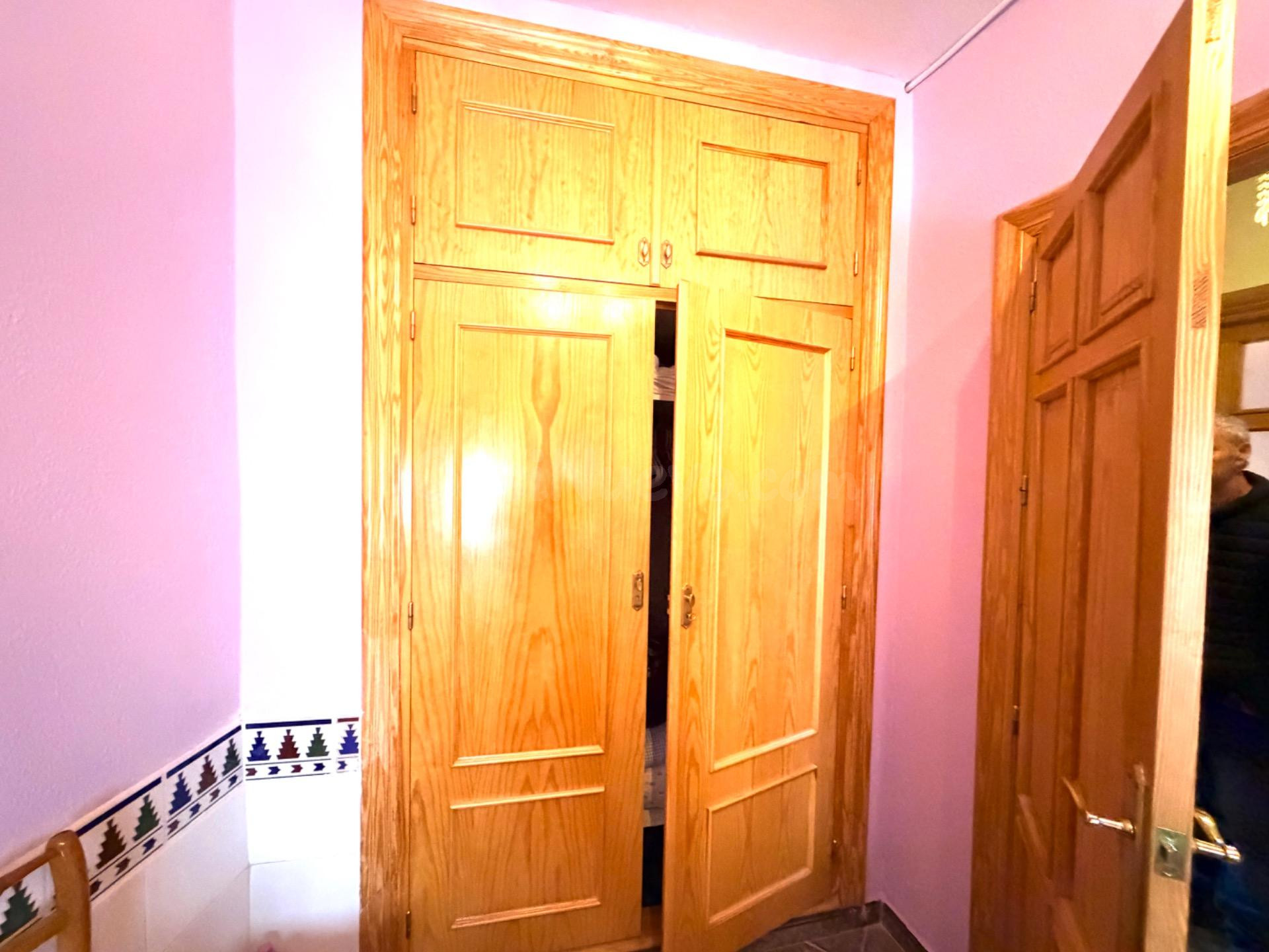 SE VENDE BONITA Y AMPLIA CASA EN CÚLLAR (BAZA) - foto 5