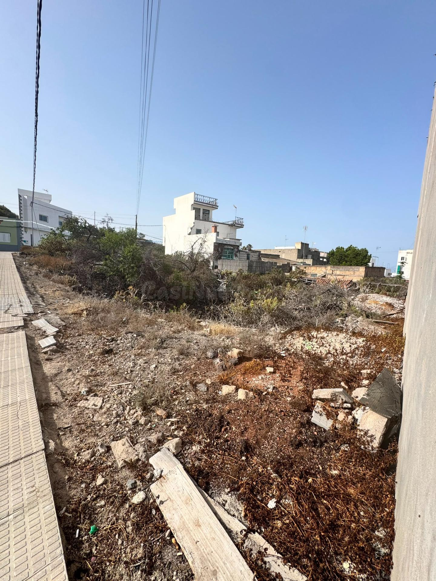 TERRENO URBANO SOLO  PERMUTA EN GUÍA DE ISORA DE 5126 M2 APR - foto 4